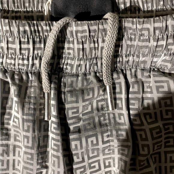 GIVENCHY CLOUD GRAY TROUSERS. NEW WITH TAGS. SIZE 36 - Picture 2 of 13